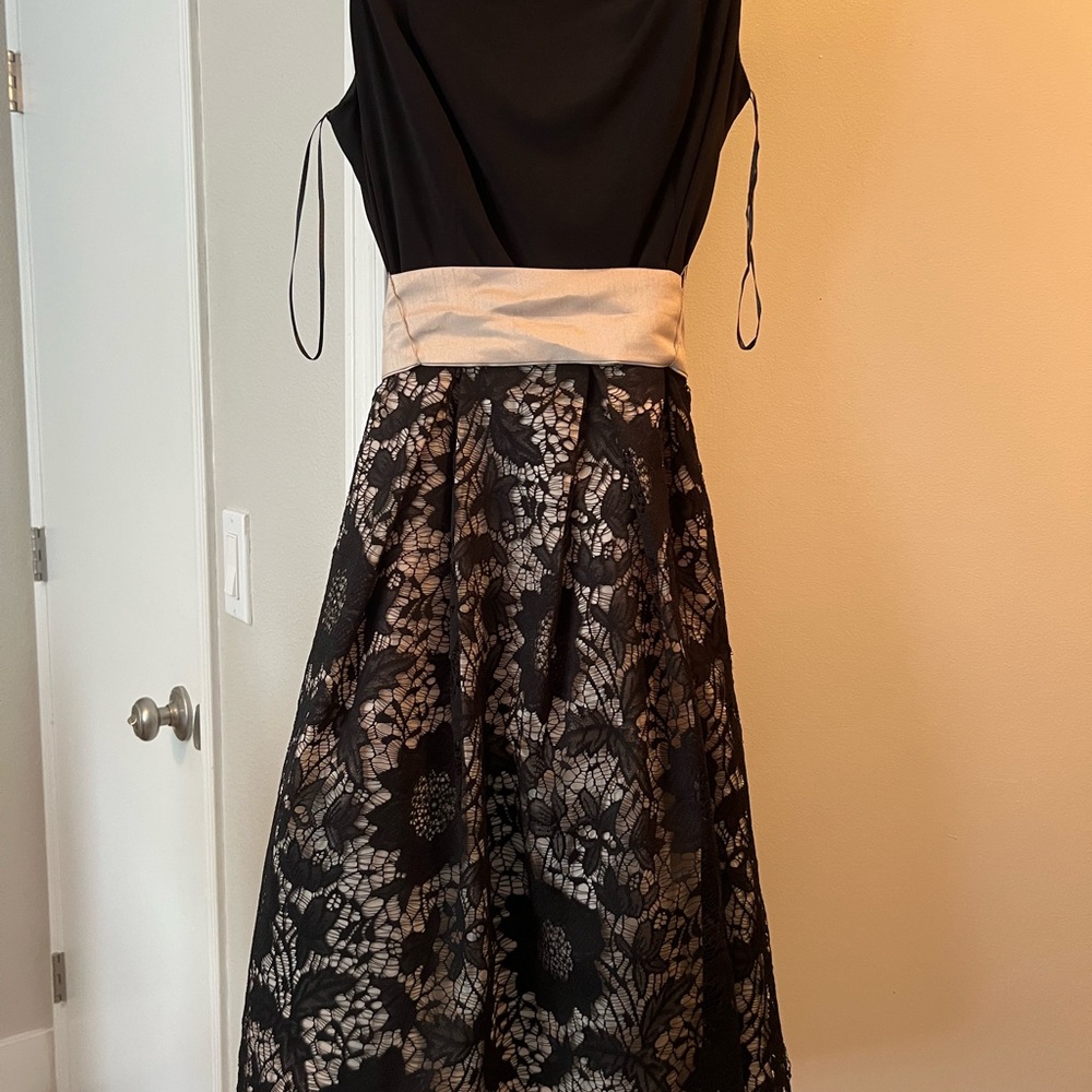 Women’s dress
